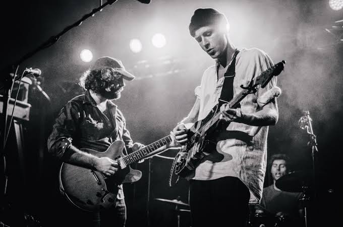 Palace - Band on stage